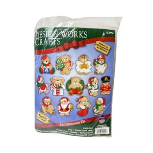 Design Works Crafts Lotsa Bears Felt Ornament Kit 5394 Christmas Teddy Bears